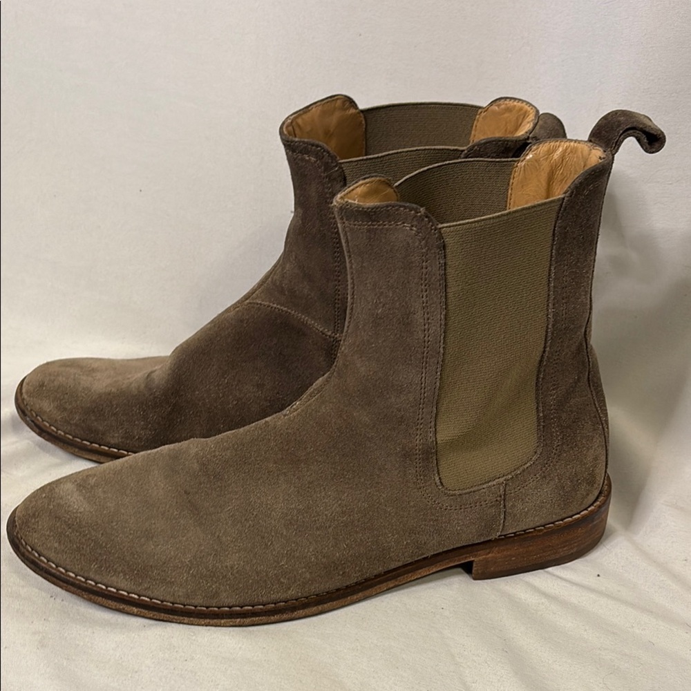 Represent Chelsea Pull on chukka boots Tan Men's EU Size 45
